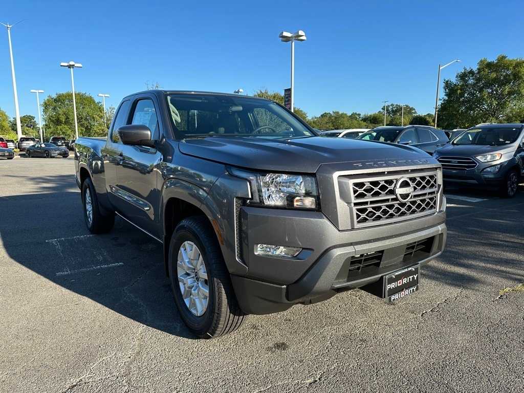 2024 Nissan Frontier SV 9