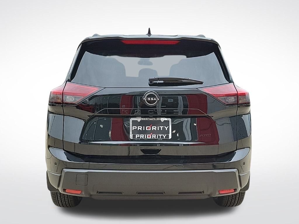 Thumbnail: 2026 Nissan Rogue - 4