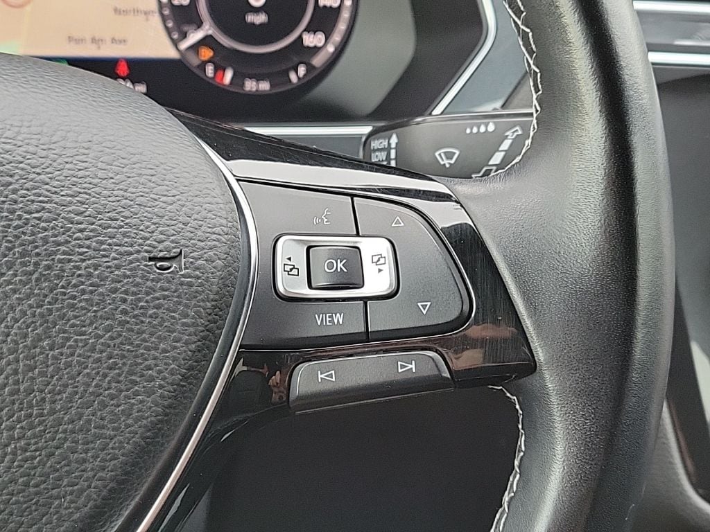 Thumbnail: 2019 Volkswagen Tiguan - 25