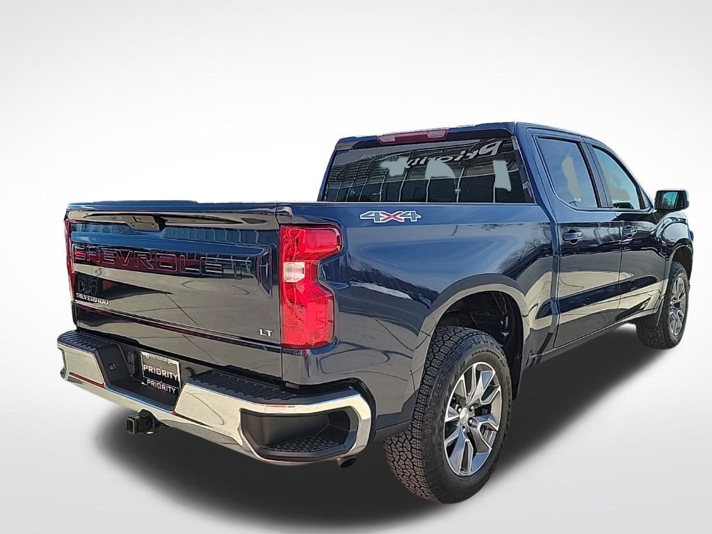 Thumbnail: 2021 Chevrolet Silverado 1500 - 4