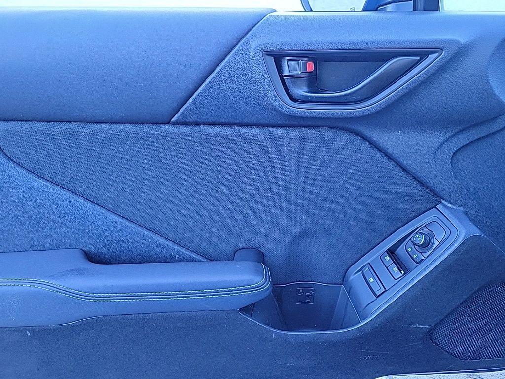 Thumbnail: 2023 Toyota GR86 - 27