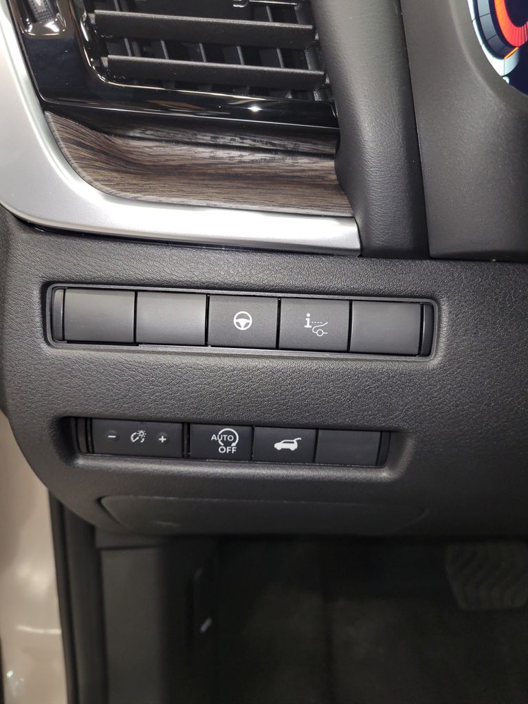 Thumbnail: 2026 Nissan Rogue - 26