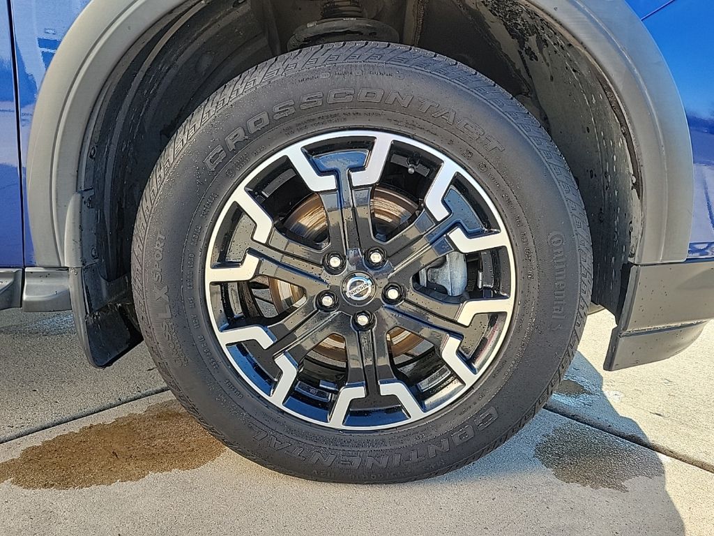 Thumbnail: 2020 Nissan Pathfinder - 10