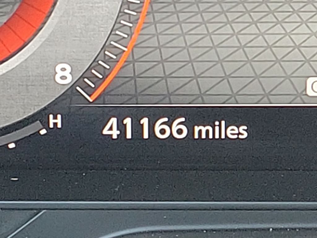 Thumbnail: 2023 Nissan Pathfinder - 32