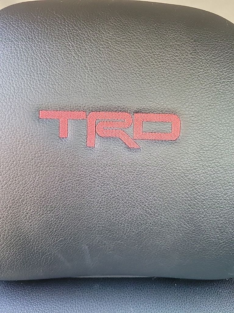 Thumbnail: 2021 Toyota 4Runner - 14