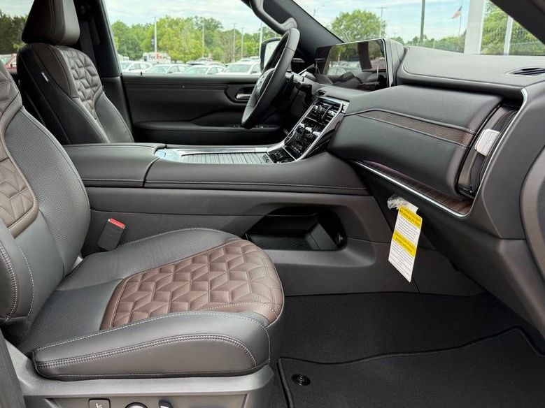 Thumbnail: 2026 Nissan Armada - 23