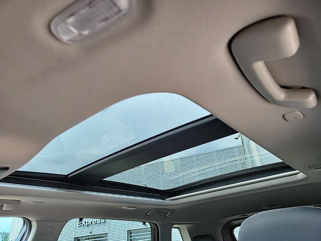 Thumbnail: 2023 Nissan Rogue - 32