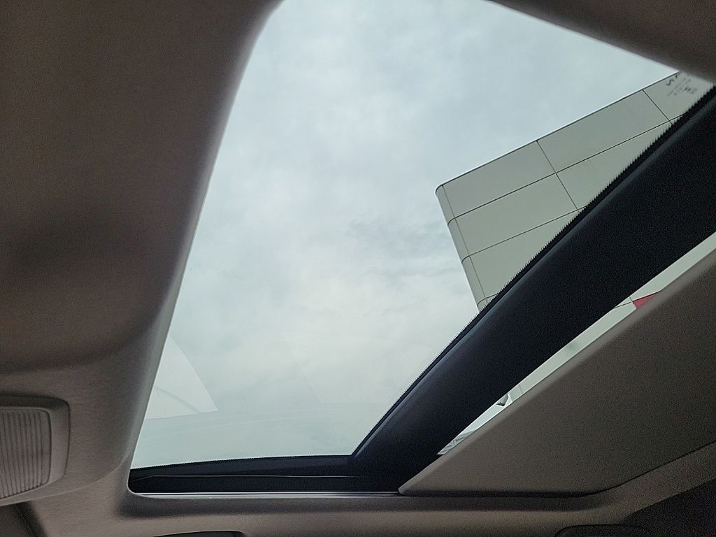 Thumbnail: 2026 Nissan Kicks - 32