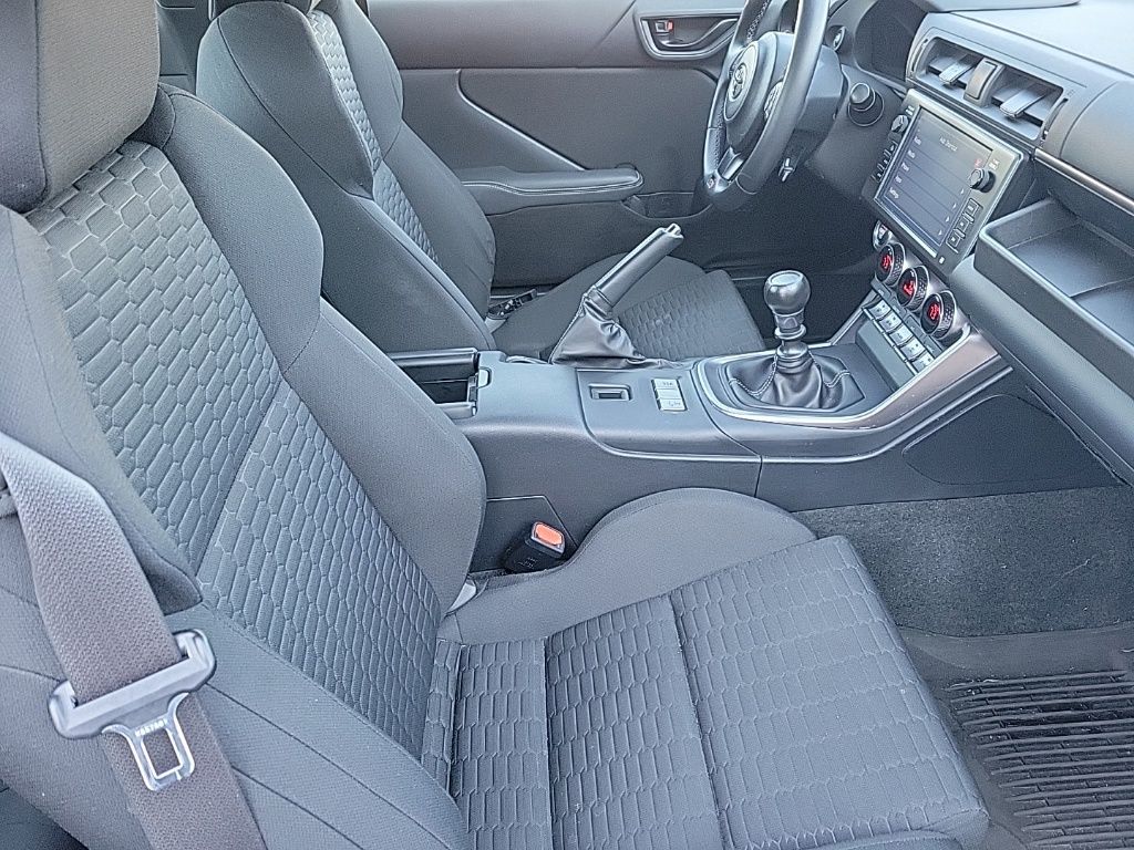 Thumbnail: 2023 Toyota GR86 - 14