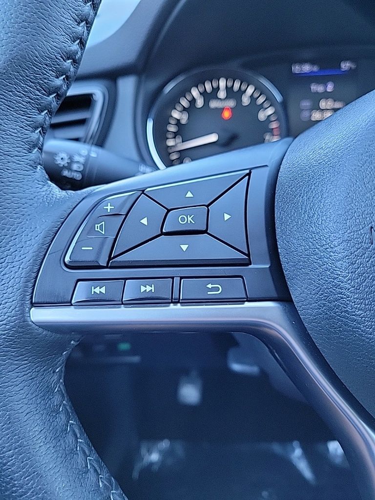 Thumbnail: 2020 Nissan Rogue - 23