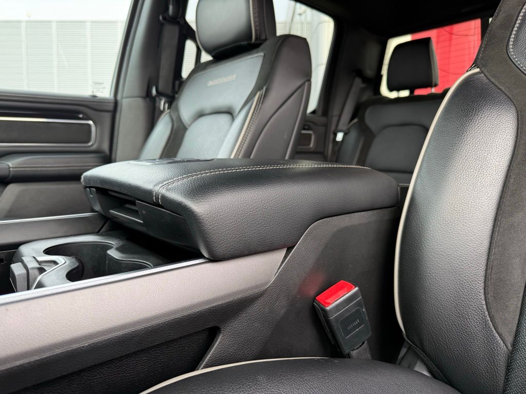 Thumbnail: 2022 RAM 1500 - 32