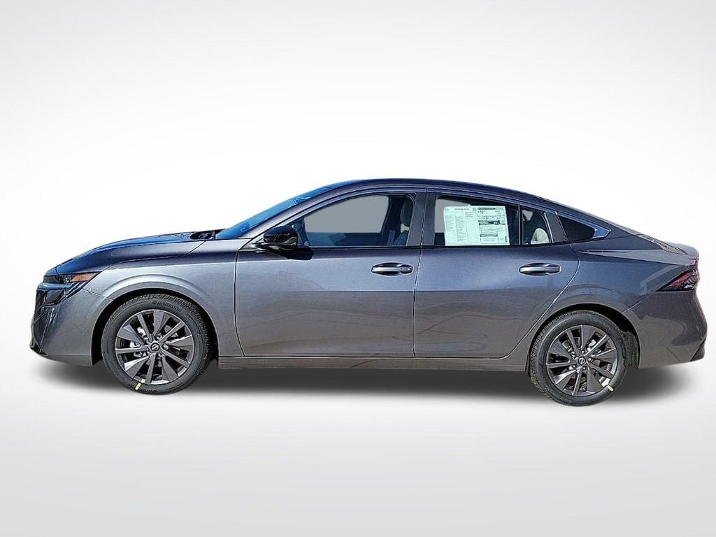 Thumbnail: 2026 Nissan Sentra - 2