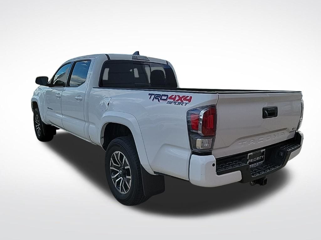 Thumbnail: 2022 Toyota Tacoma - 3