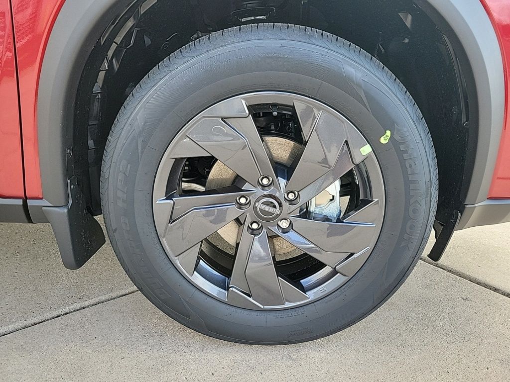 Thumbnail: 2026 Nissan Rogue - 9