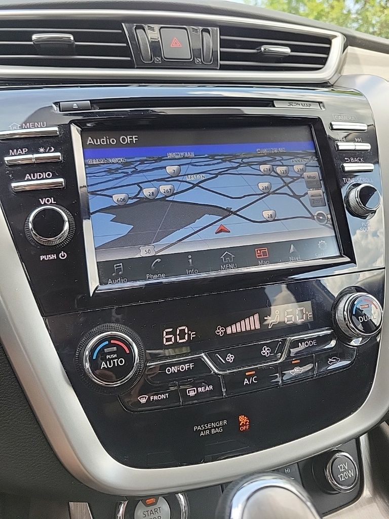 Thumbnail: 2015 Nissan Murano - 24