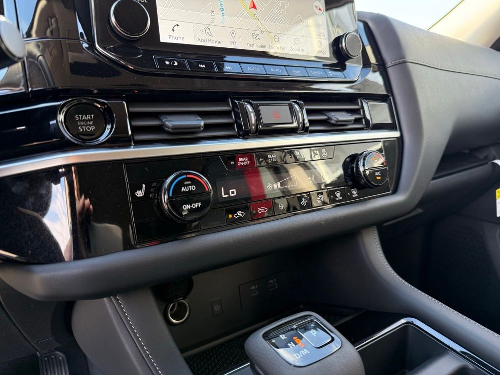 Thumbnail: 2025 Nissan Pathfinder - 24