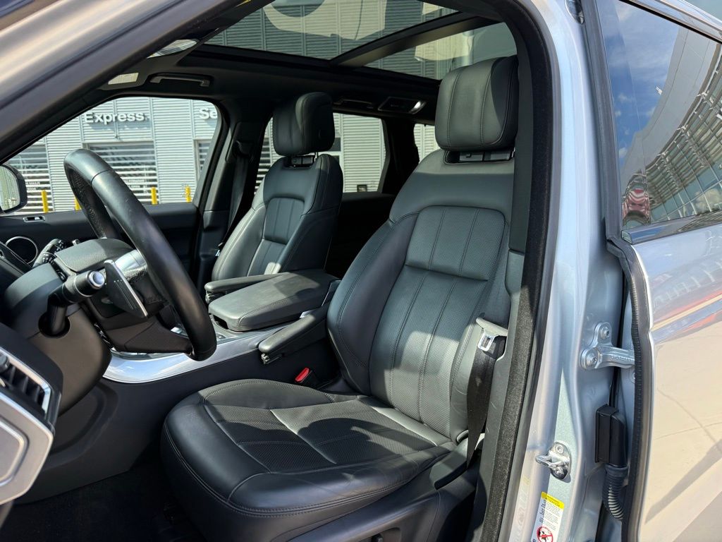 Thumbnail: 2019 Land Rover Range Rover Sport - 11