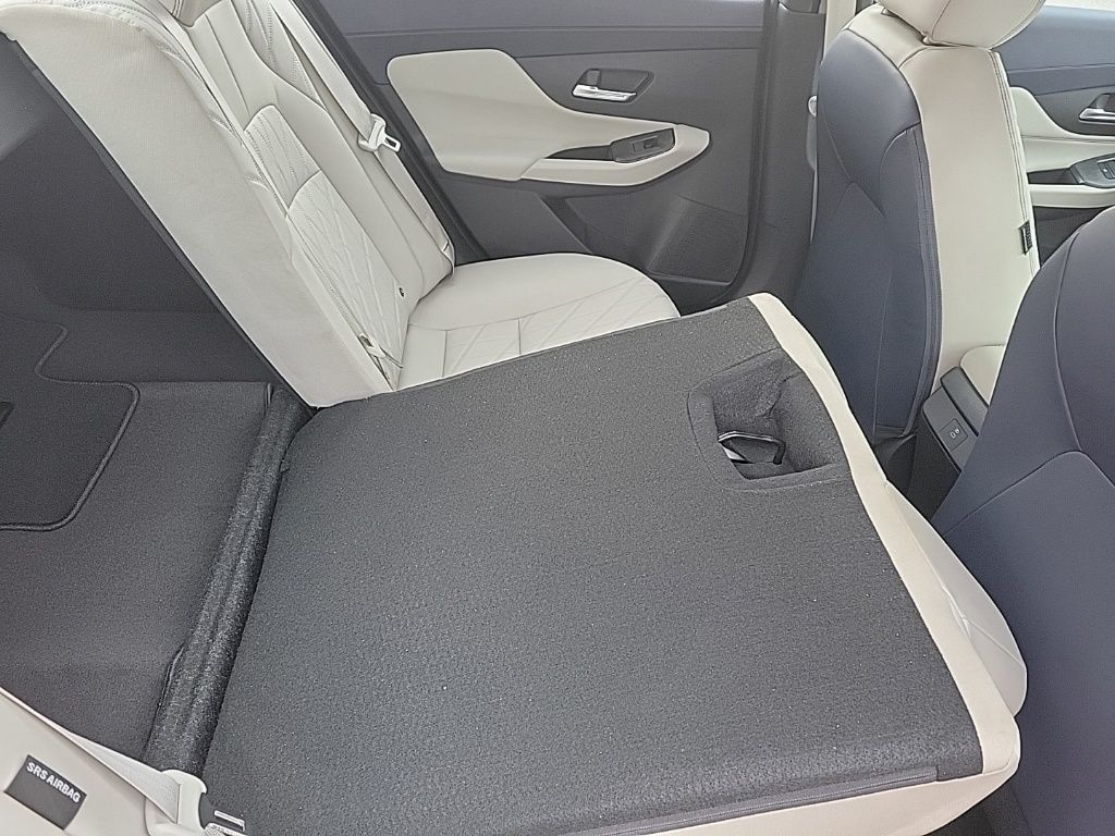 Thumbnail: 2026 Nissan Sentra - 18