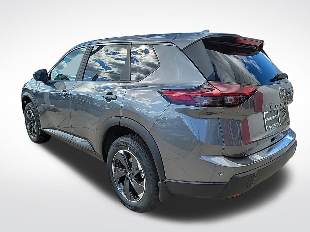 Thumbnail: 2026 Nissan Rogue - 3