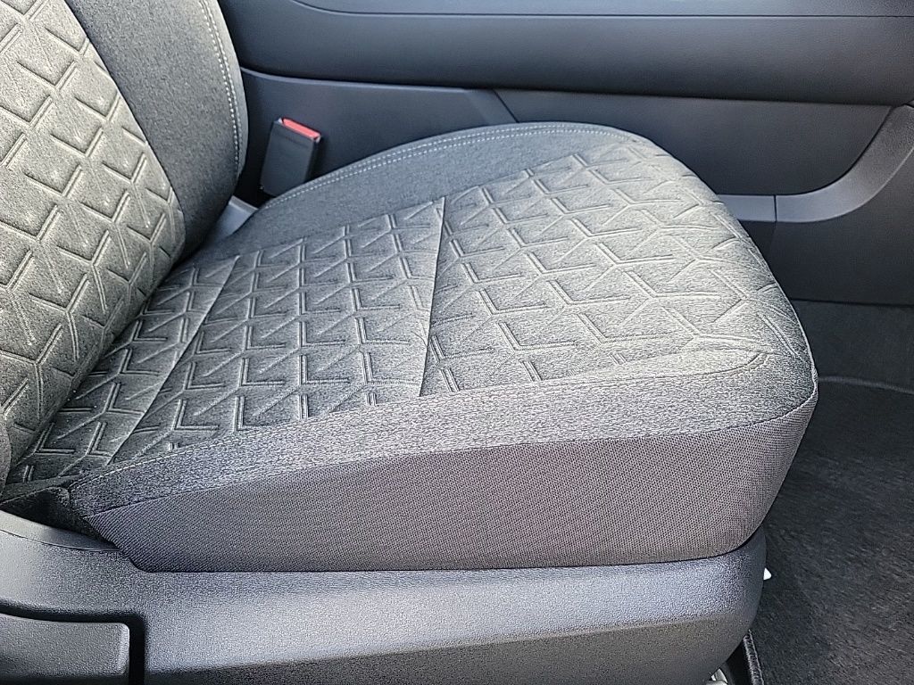 Thumbnail: 2026 Nissan Kicks - 13