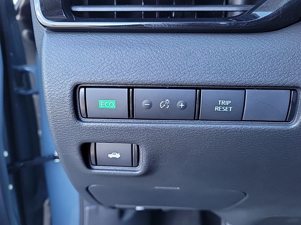 Thumbnail: 2025 Nissan Sentra - 27