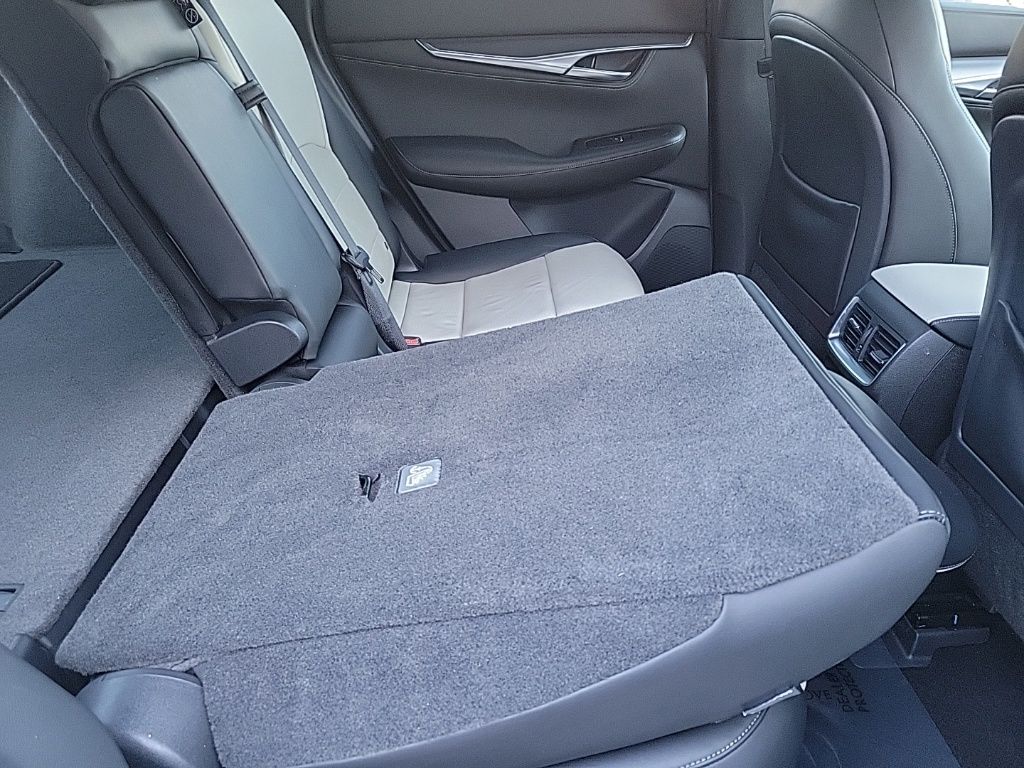 Thumbnail: 2023 INFINITI QX55 - 15