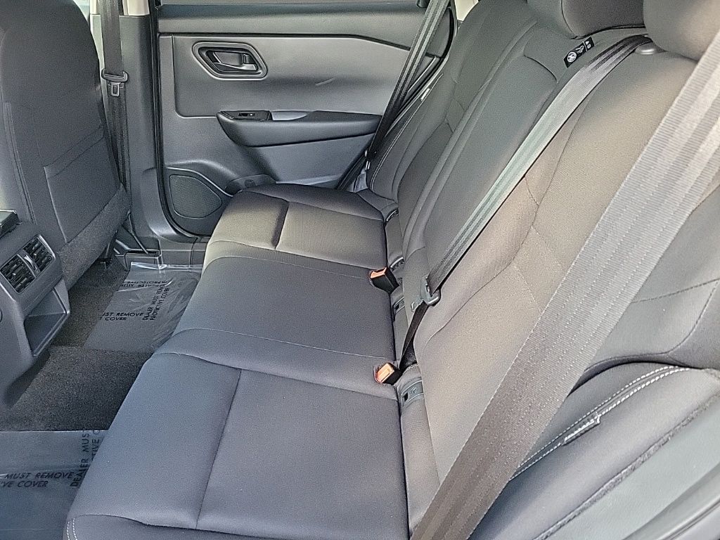 Thumbnail: 2024 Nissan Rogue - 13