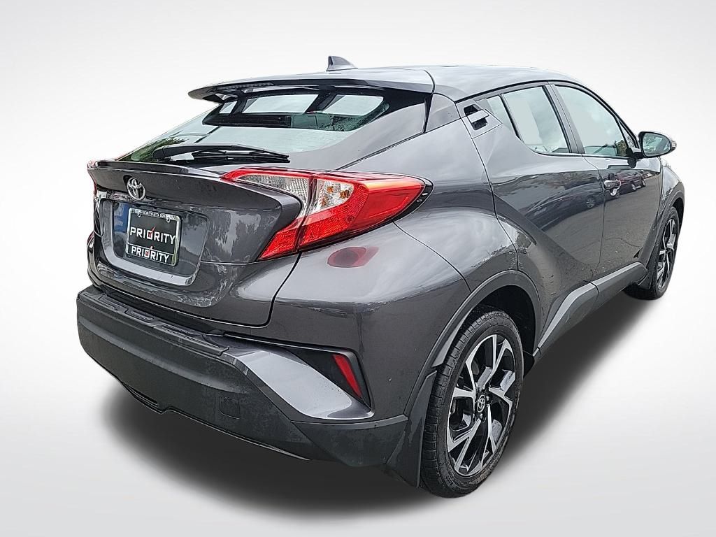 Thumbnail: 2021 Toyota C-HR - 5