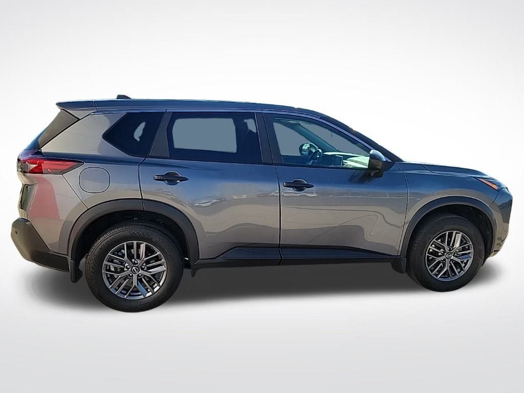 Thumbnail: 2023 Nissan Rogue - 6