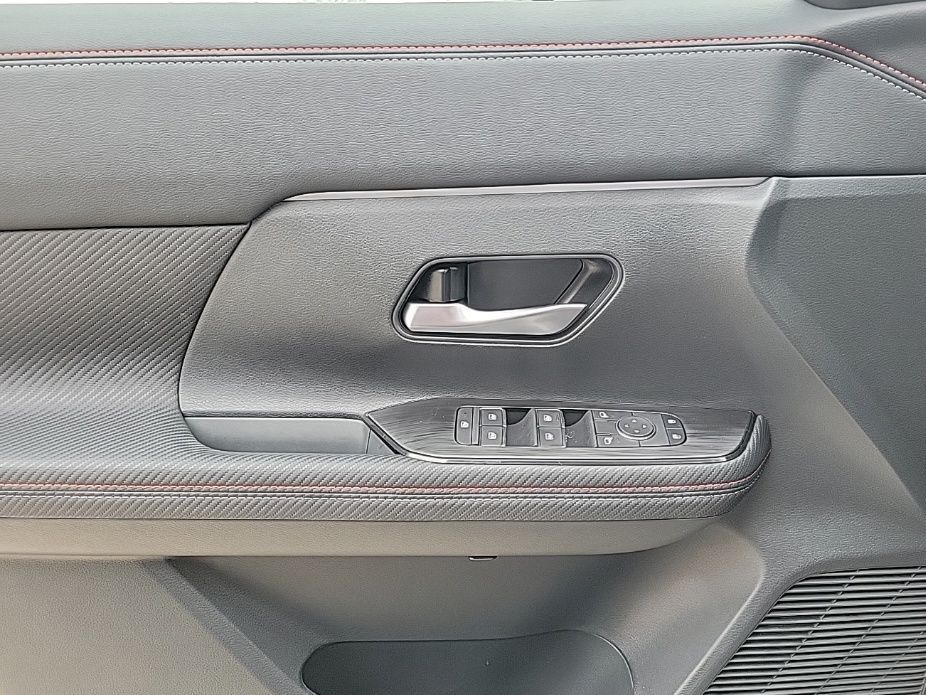 Thumbnail: 2026 Nissan Kicks - 28