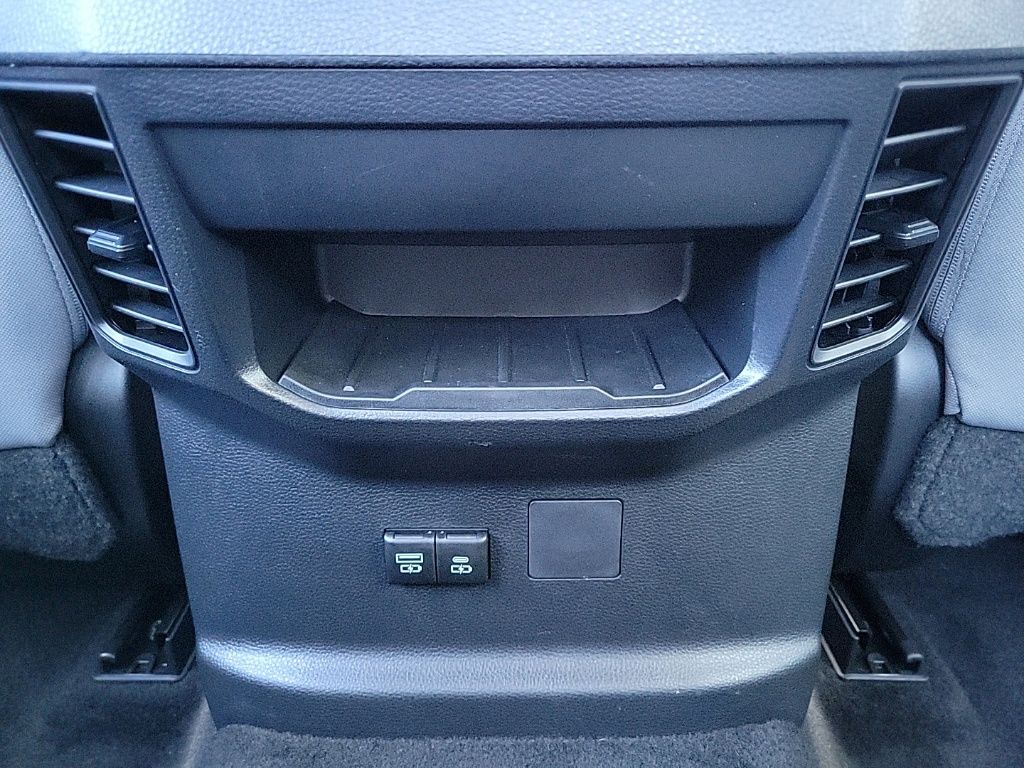 Thumbnail: 2024 Toyota Tundra - 20