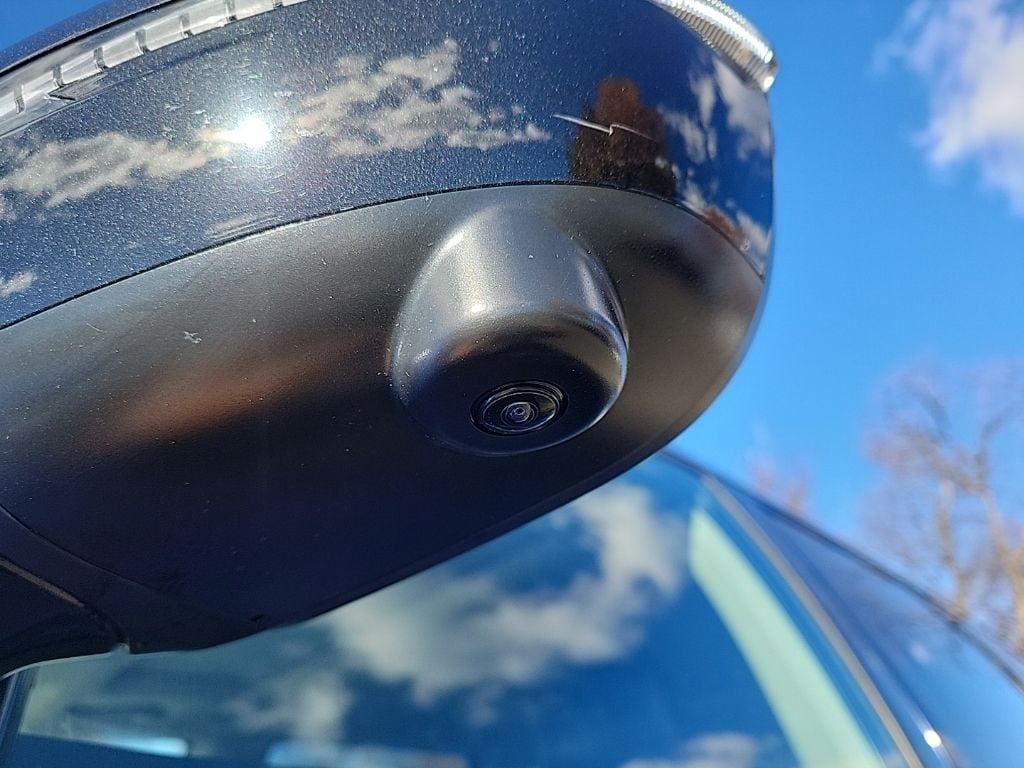 Thumbnail: 2020 Nissan Pathfinder - 11