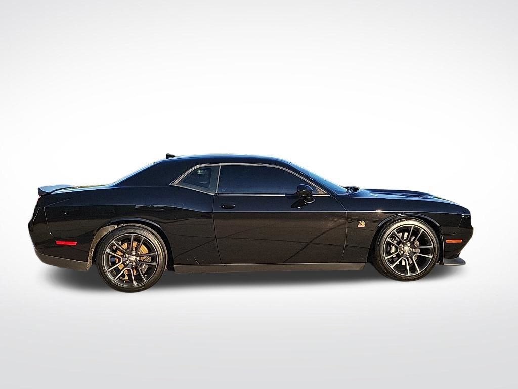 Thumbnail: 2021 Dodge Challenger - 3