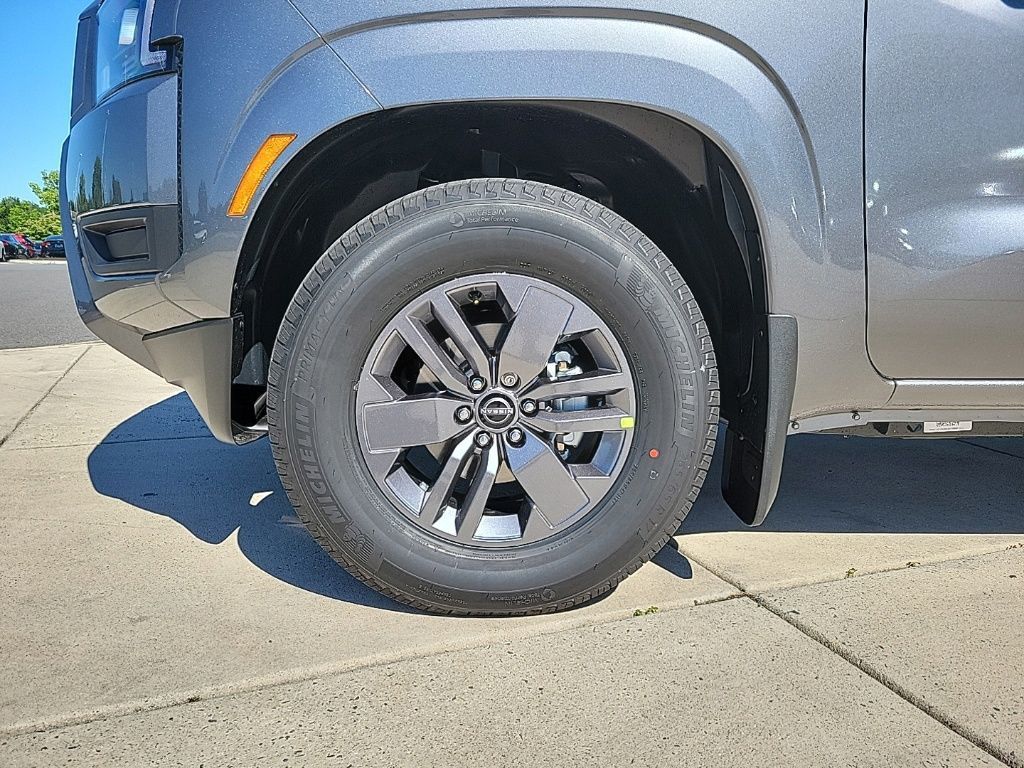 Thumbnail: 2026 Nissan Frontier - 8