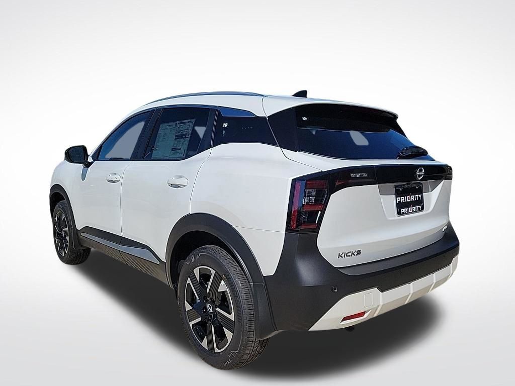 Thumbnail: 2026 Nissan Kicks - 3