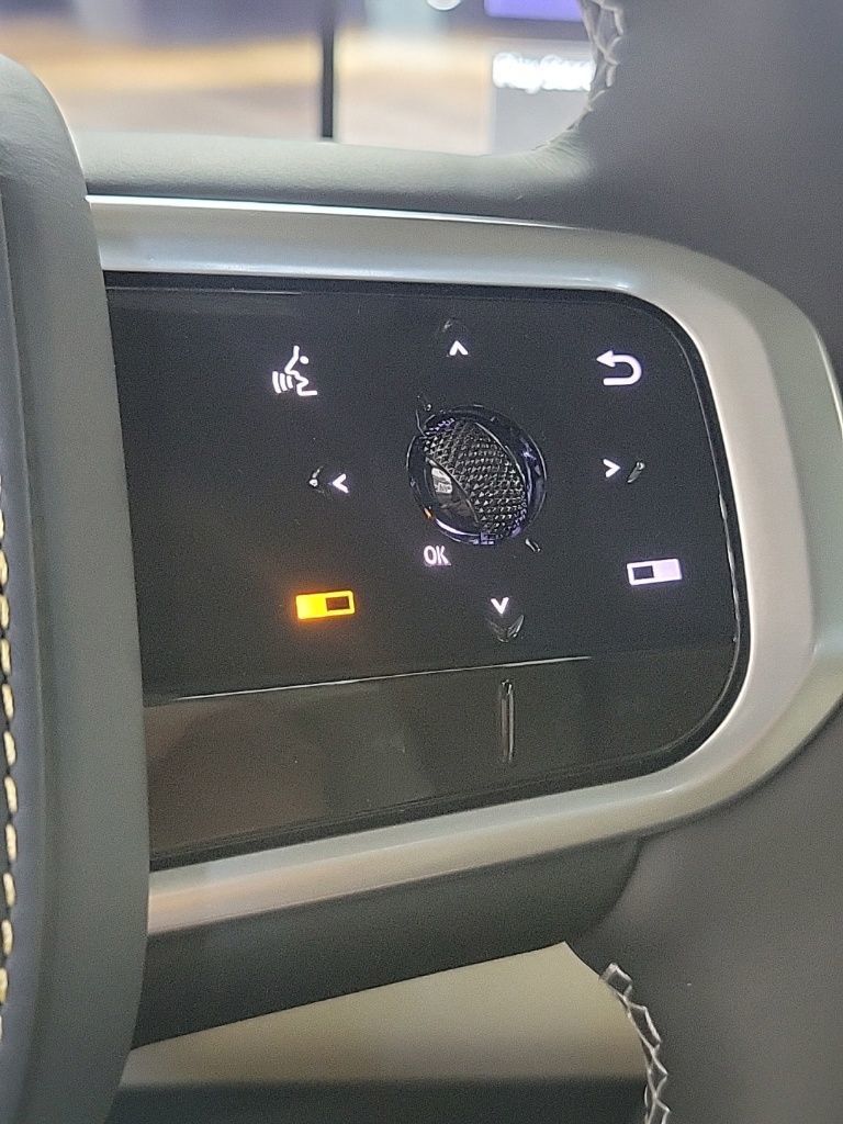 Thumbnail: 2025 Nissan Armada - 39