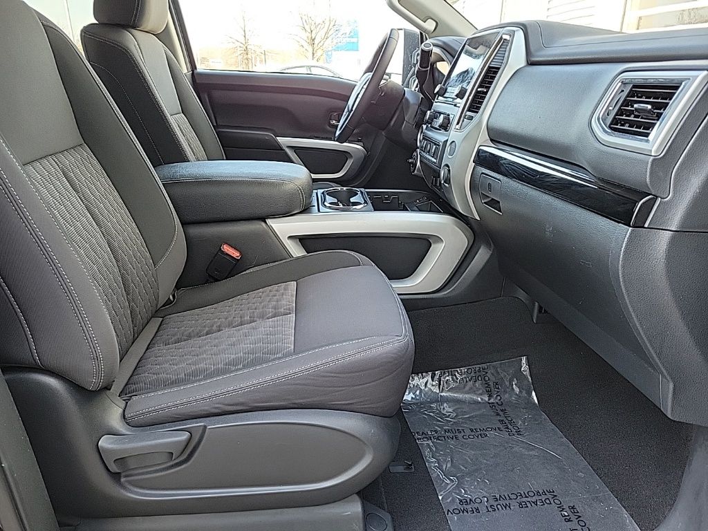 Thumbnail: 2021 Nissan Titan - 19