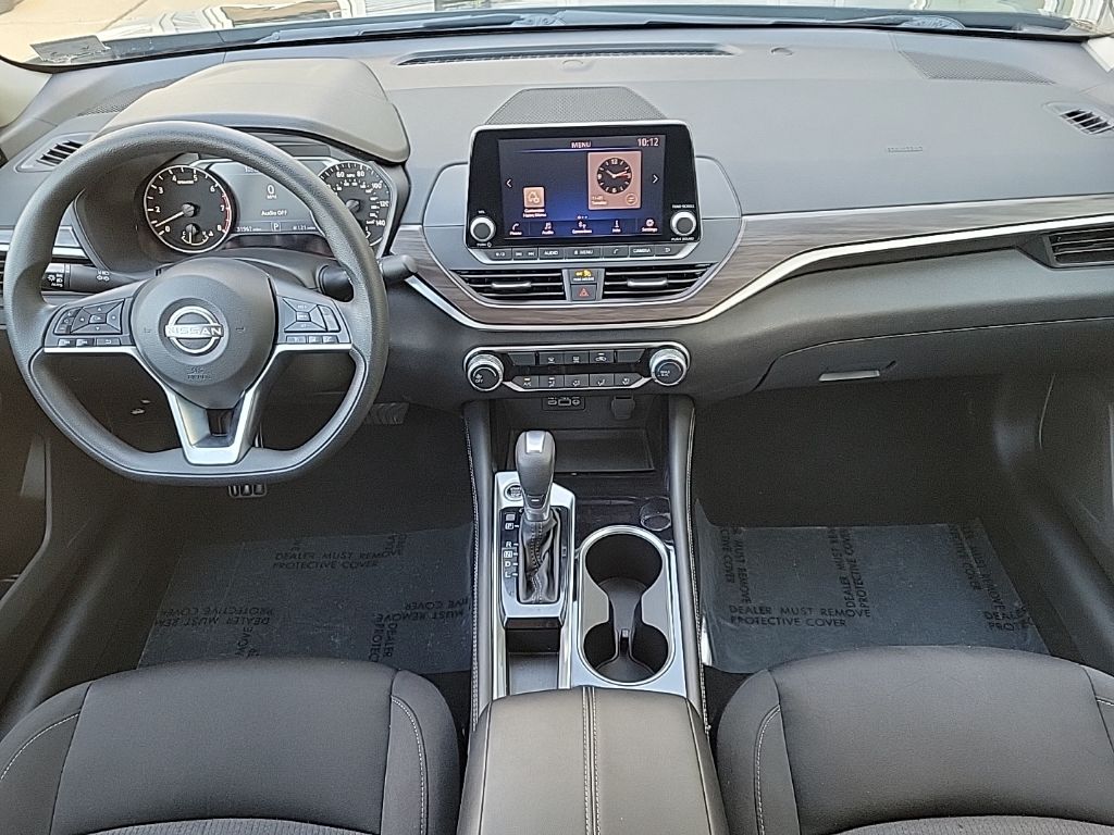 Thumbnail: 2023 Nissan Altima - 22