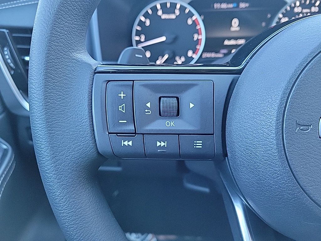 Thumbnail: 2023 Nissan Rogue - 19