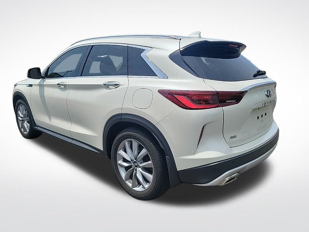 Thumbnail: 2022 INFINITI QX50 - 3