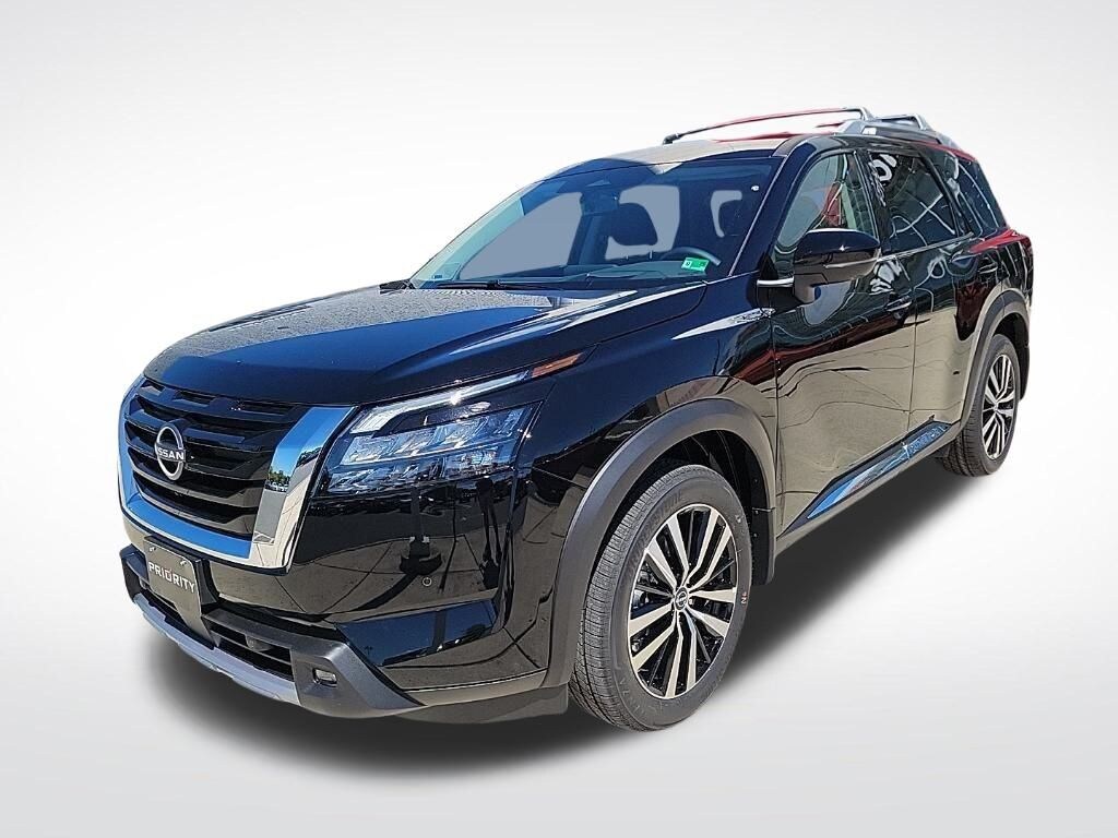 New 2025 Nissan Pathfinder Platinum SUV