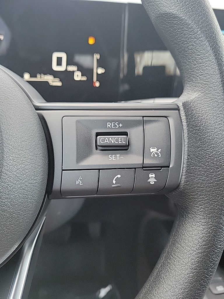 Thumbnail: 2026 Nissan Kicks - 21