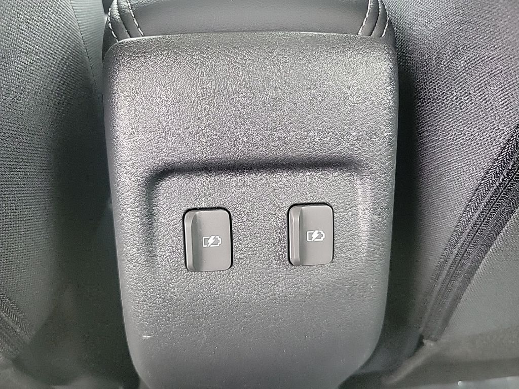 Thumbnail: 2024 Nissan Kicks - 22