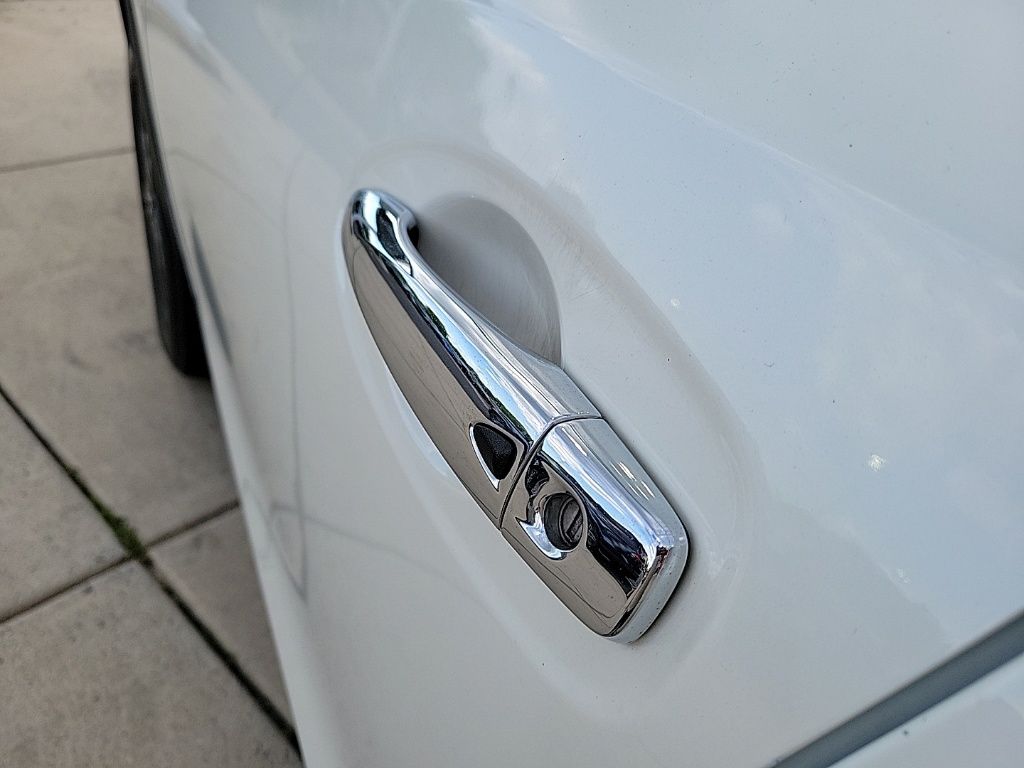 Thumbnail: 2020 Nissan Rogue - 10
