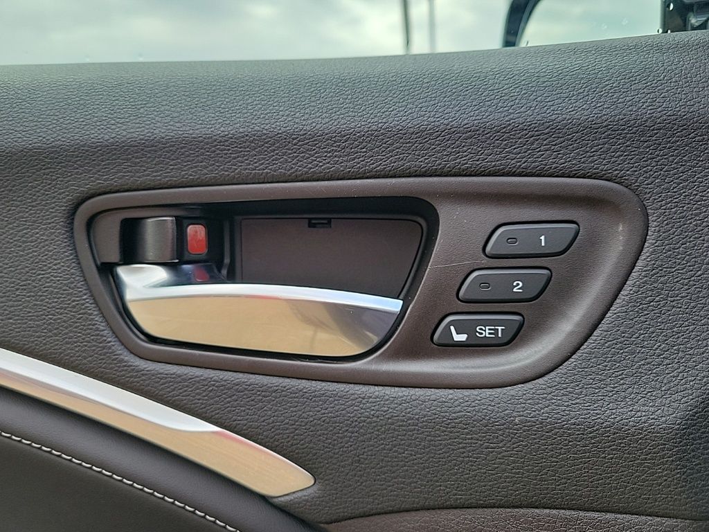 Thumbnail: 2019 Acura MDX - 33