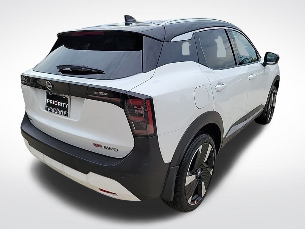 Thumbnail: 2025 Nissan Kicks - 5