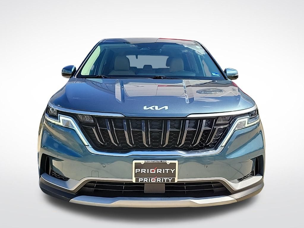 Thumbnail: 2022 Kia Carnival - 8