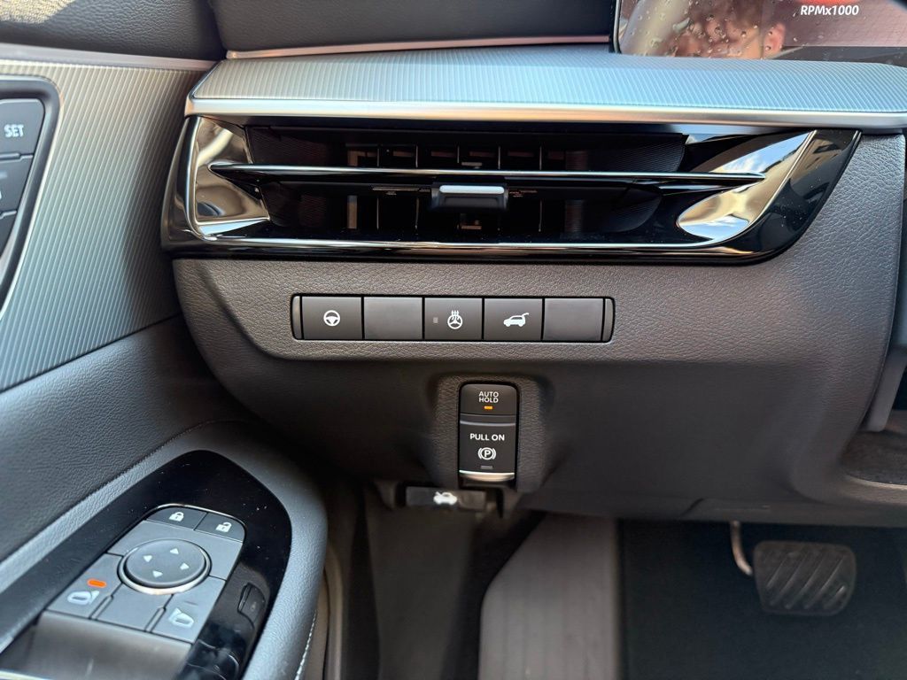 Thumbnail: 2025 Nissan Murano - 14