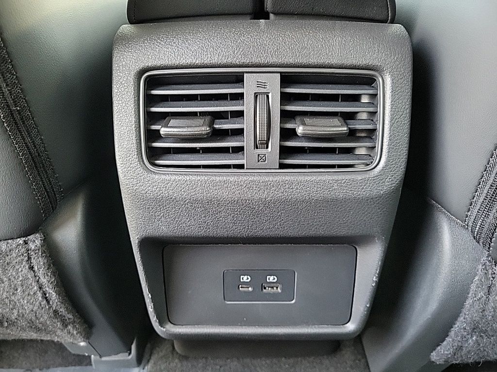 Thumbnail: 2023 Nissan Rogue - 18