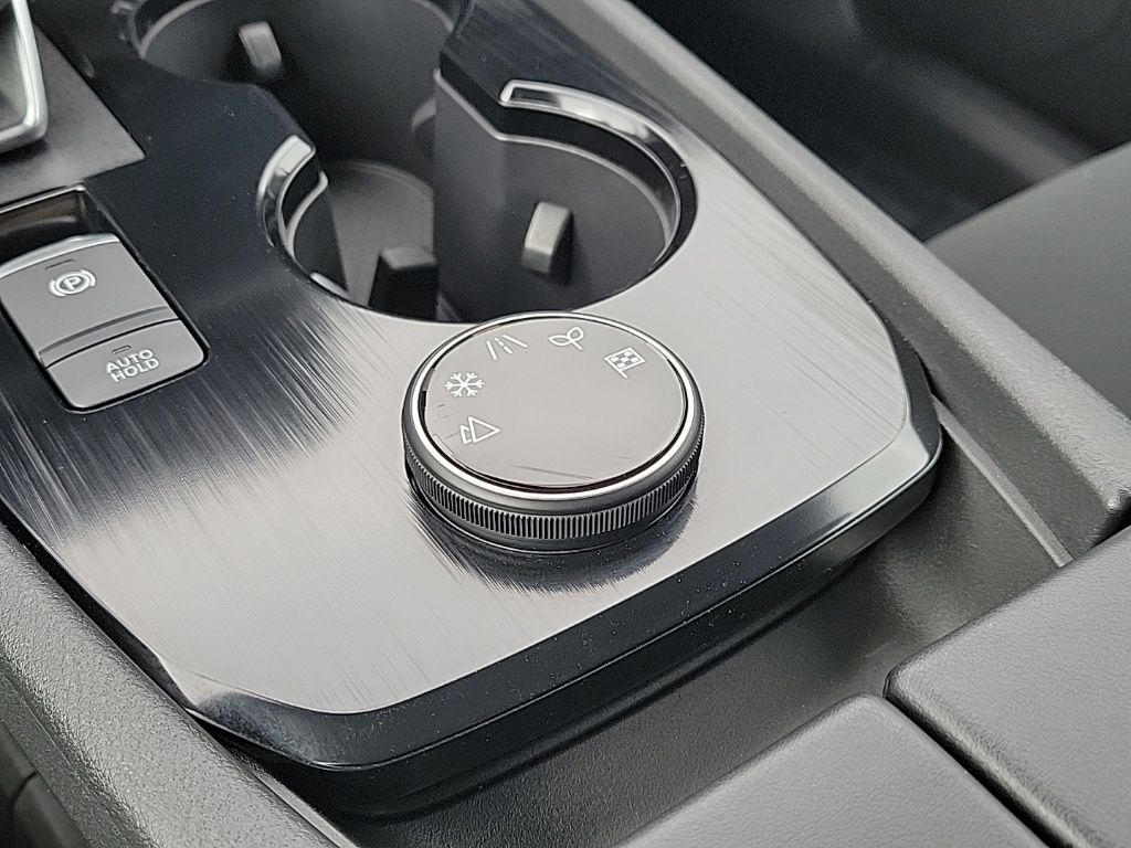 Thumbnail: 2023 Nissan Rogue - 26